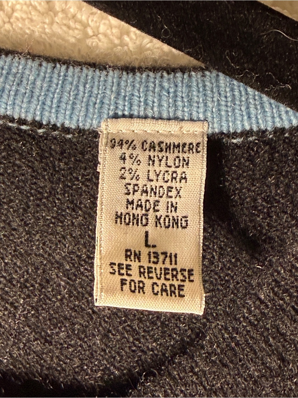 Lord & Taylor Cashmere Black Women's Button-Front Cardigan - Picture 8 of 9